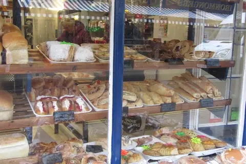 Papillon Cafe & Patisserie photo 3